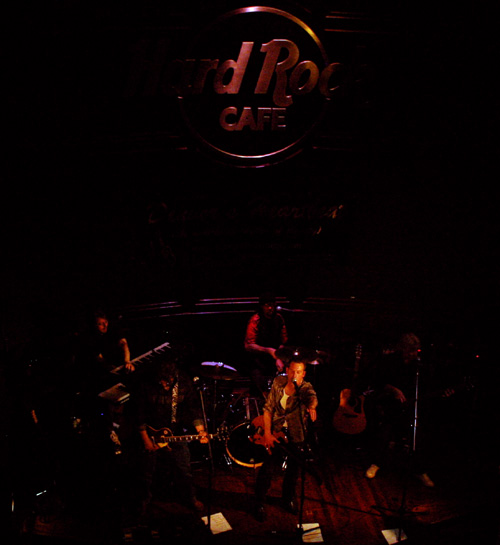 Atlas Hunter plays the Hard Rock